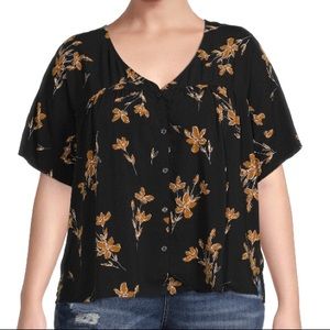 Terra & Sky short sleeve top